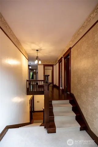 $675,000 | 1011 Caveness Drive, Centralia, WA 98531