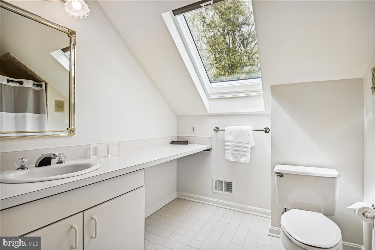 19 Roland Court Towson, MD 21204 - Photo 42 of 64 Gallery Image 42