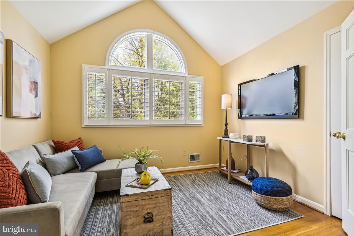 19 Roland Court Towson, MD 21204 - Photo 43 of 64 Gallery Image 43