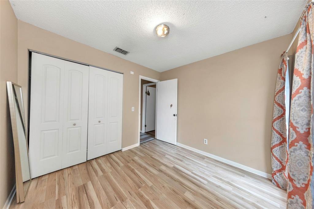 17704 Rivendel Road Lutz, FL 33549 - Photo 16 of 21 Gallery Image 16