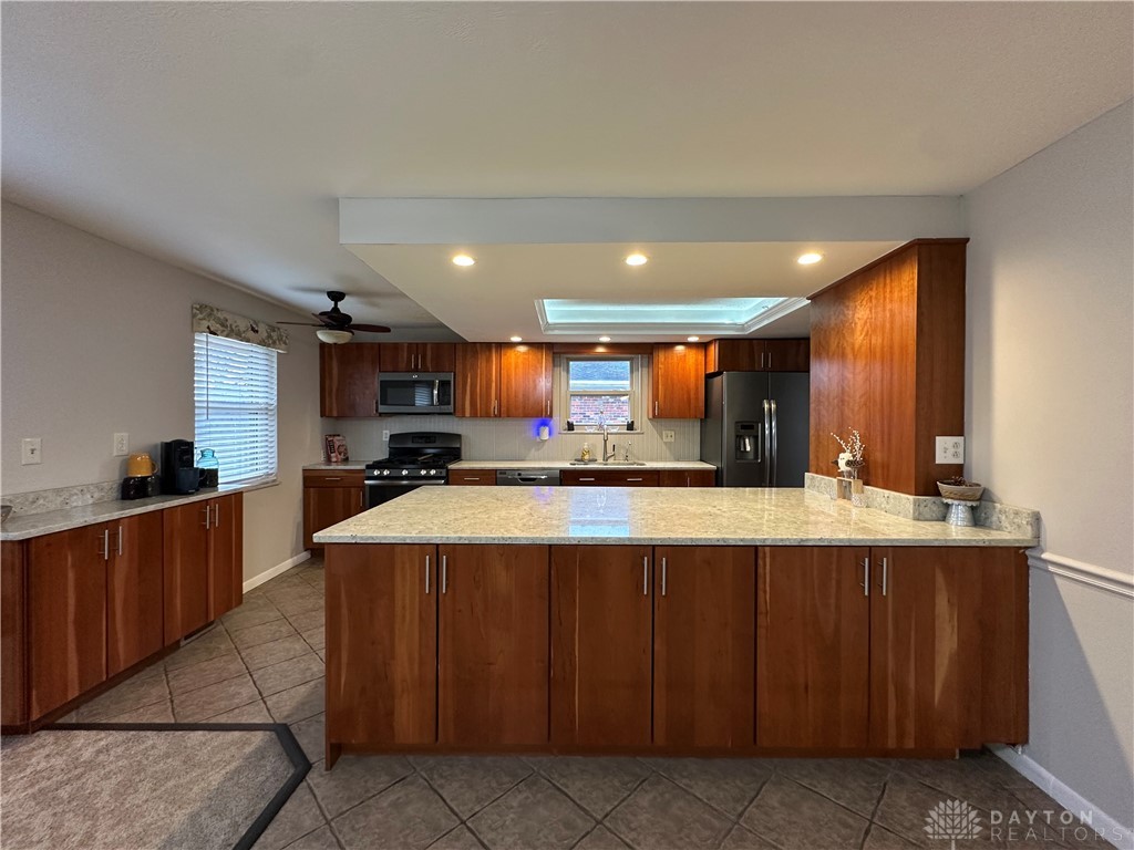 2312 East Whipp Road Dayton, OH 45440 - Photo 14 of 39