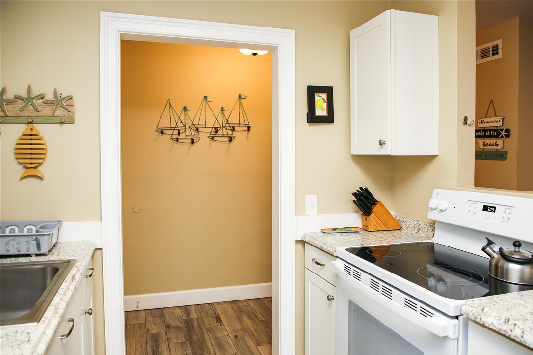 1000 Sea Island Road, Unit 9 St. Simons Island, GA 31522 - Photo 6 of 22