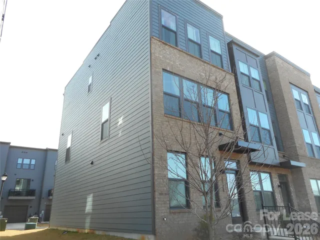 $2,495 | 3121 Coquina Lane, Charlotte, NC 28206