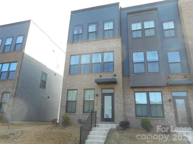 $2,495 | 3121 Coquina Lane, Charlotte, NC 28206