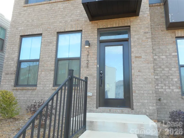 $2,495 | 3121 Coquina Lane, Charlotte, NC 28206