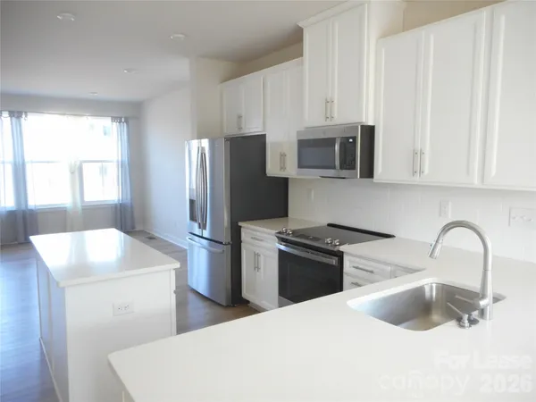 $2,295 | 3121 Coquina Lane, Charlotte, NC 28206