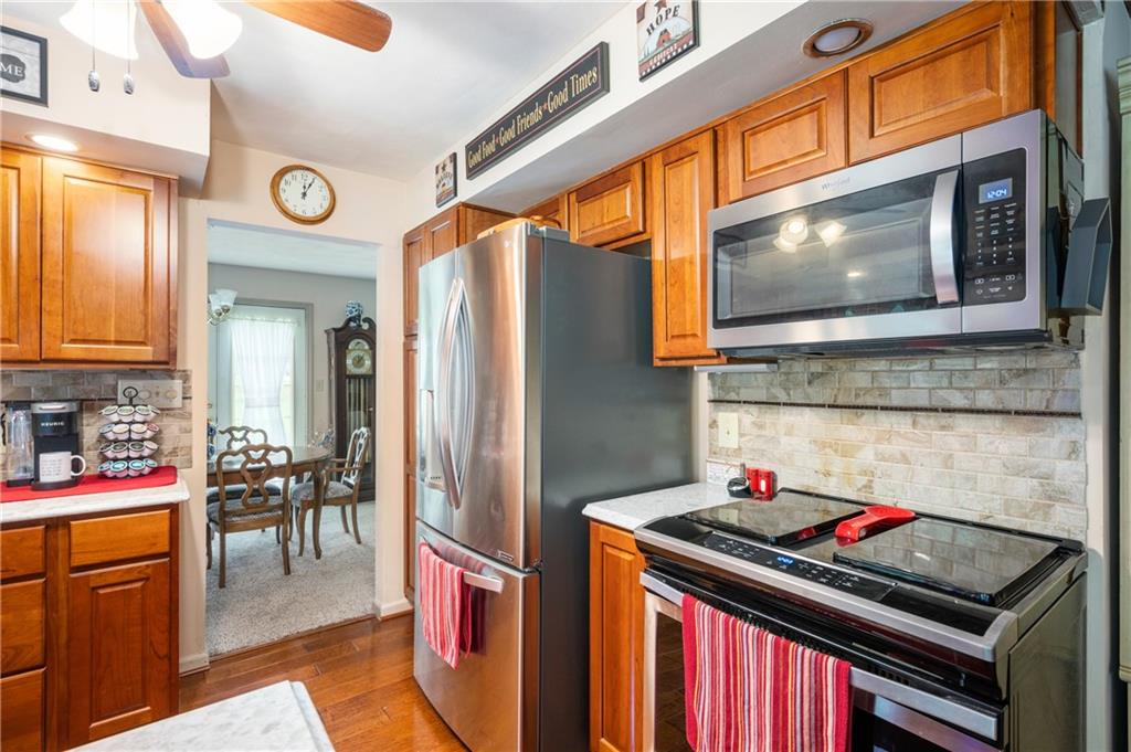 910 Raleigh Road Anderson, IN 46012 - Photo 4 of 37