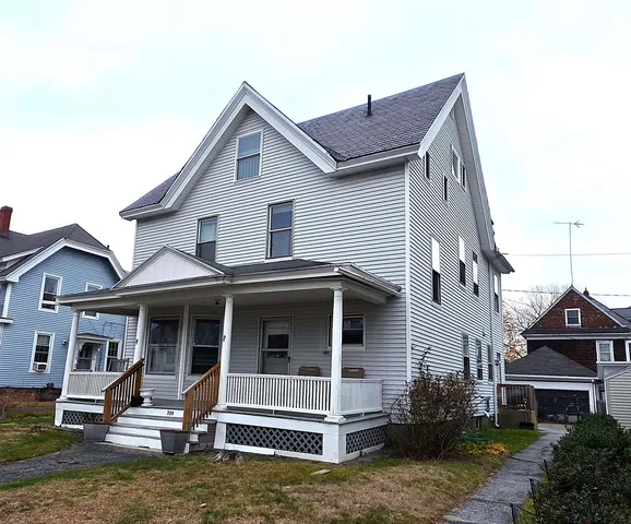 $749,900 | 729 Pine Street, Manchester, NH 03104