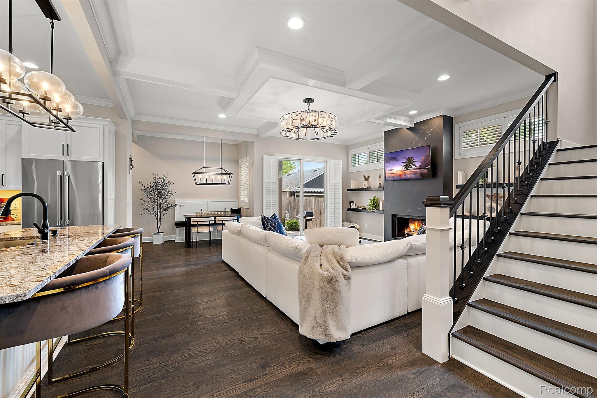 1238 Villa Road Birmingham, MI 48009 - Photo 11 of 79 Gallery Image 11