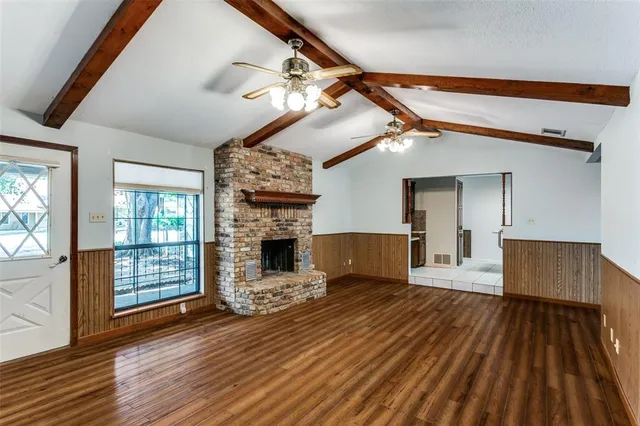 a view of livingroom with furniture and fireplace