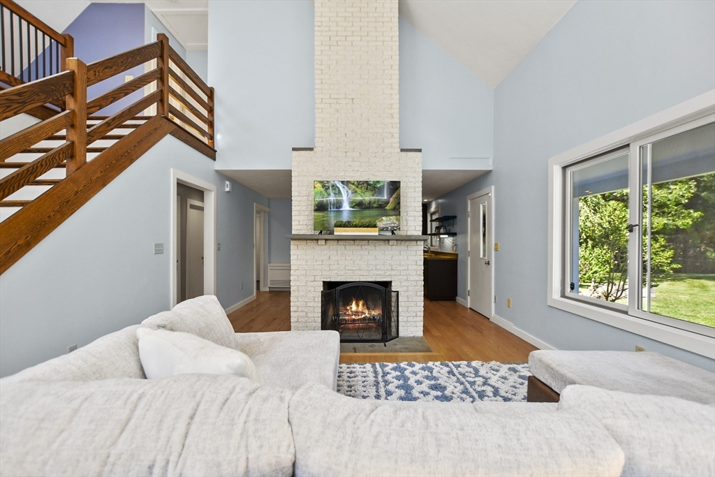 6 Angels Way Hopkinton, MA 01748 - Photo 2 of 41 Gallery Image 2
