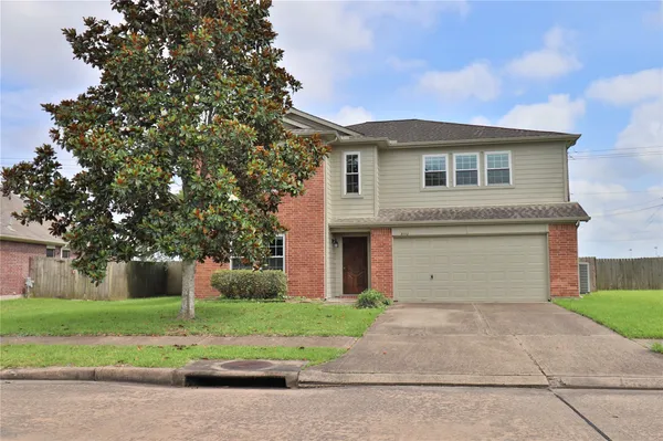 $2,600 | 3112 Wild Turkey Lane, Pearland, TX 77581