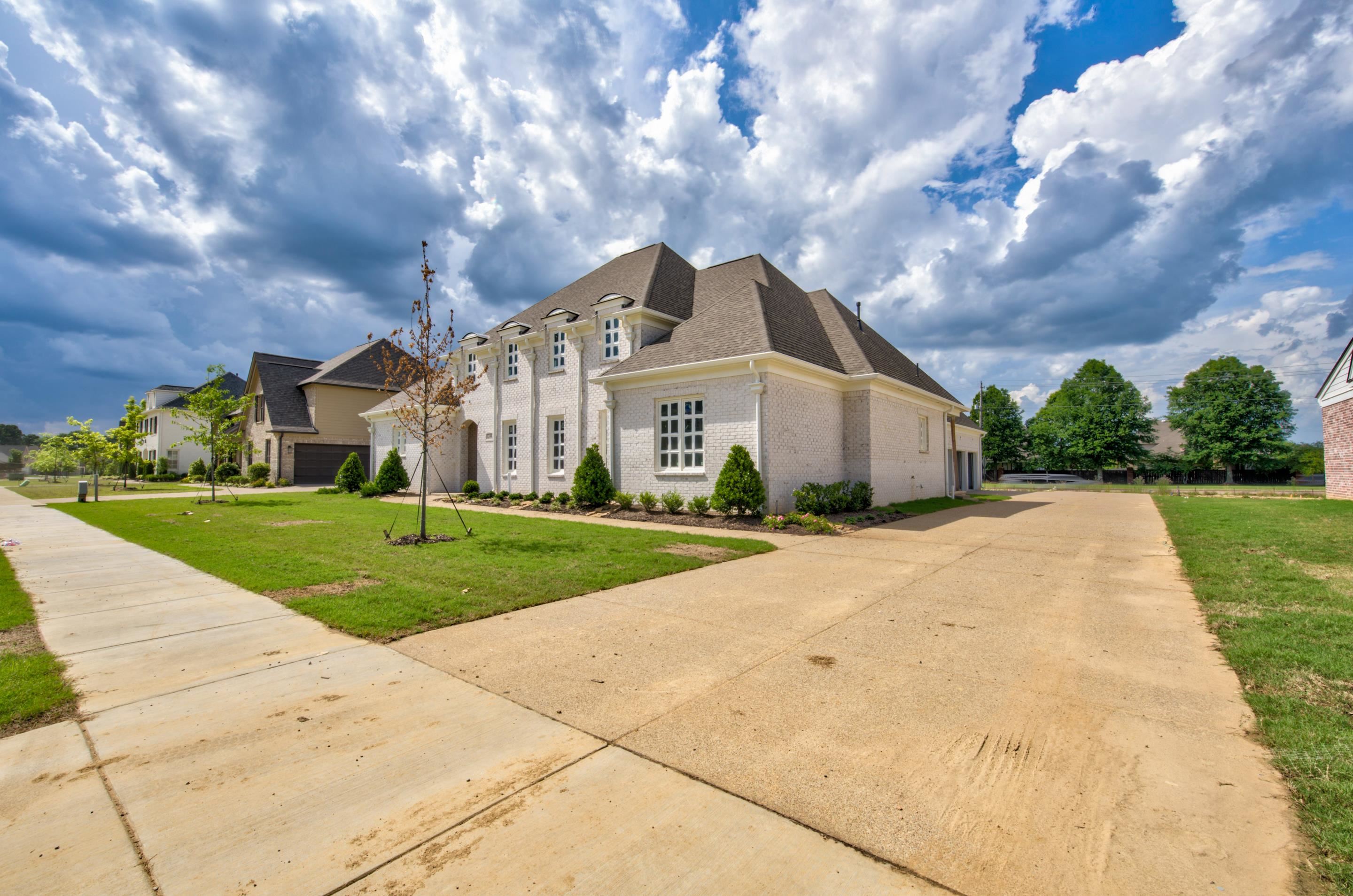 1244 Percheron Pass Collierville, TN 38017 - Photo 3 of 18 a view of house with yard