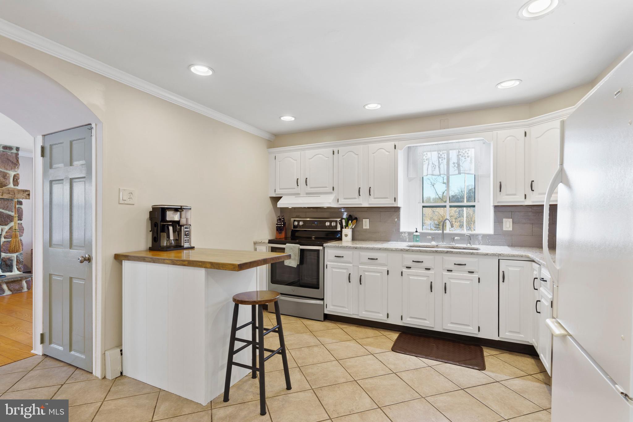 120 Alackness Road Spring City, PA 19475 - Photo 5 of 74