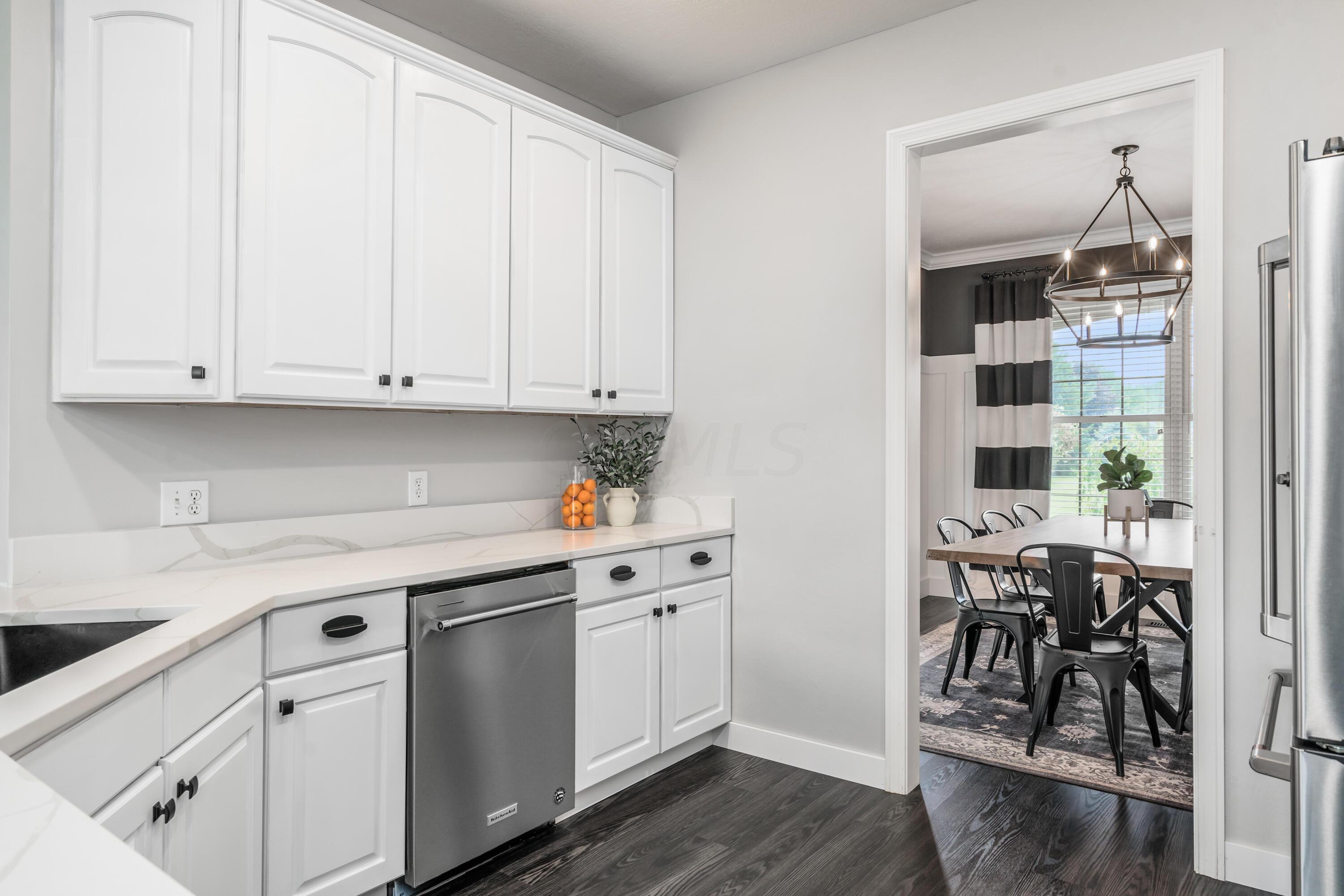 3518 Hyatts Road Powell, OH 43065 - Photo 12 of 59 Kitchen