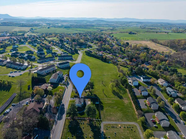 $375,000 | 110 Oakwood Drive, Bridgewater, VA 22812