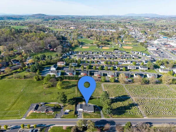 $375,000 | 110 Oakwood Drive, Bridgewater, VA 22812