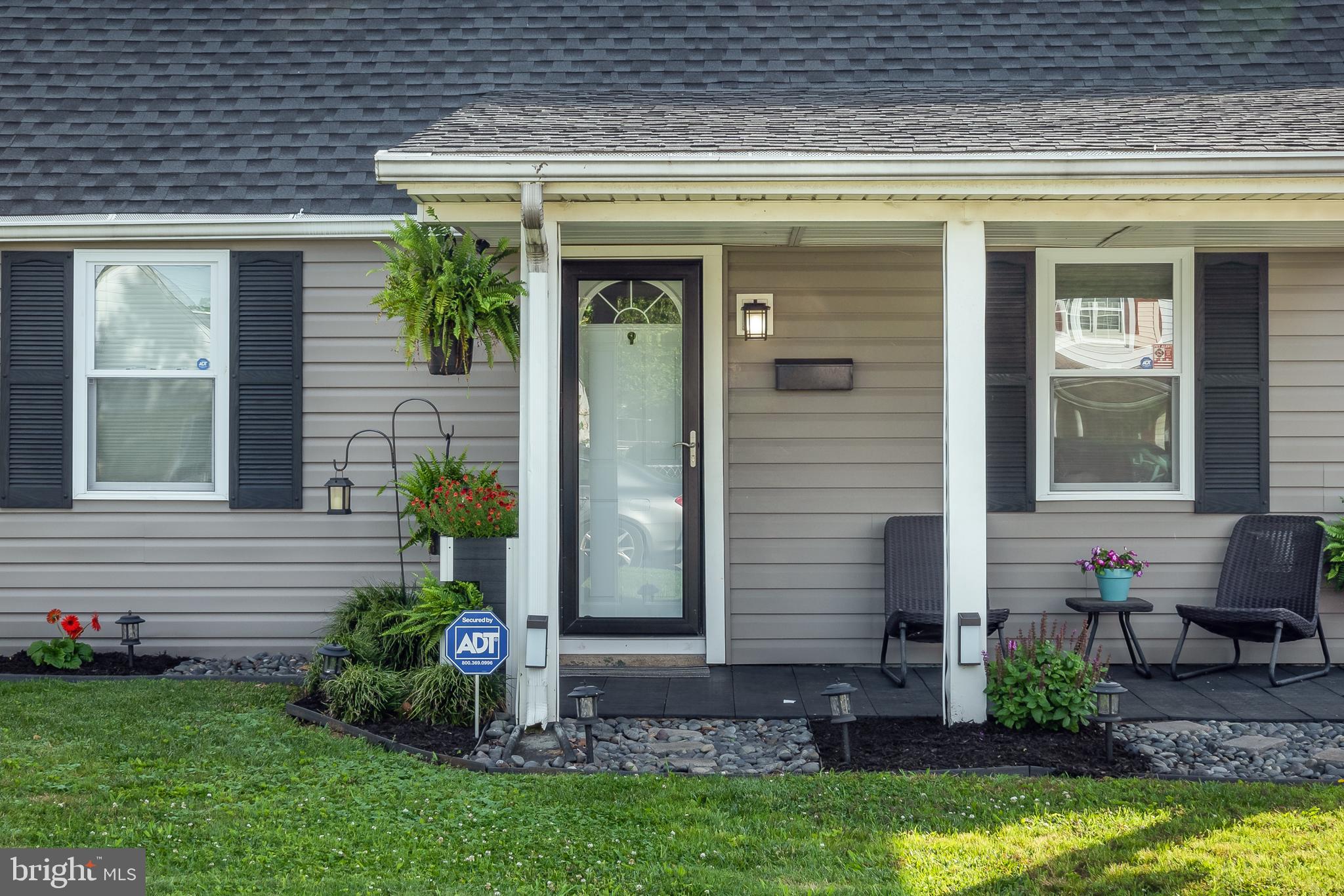 3516 Louth Road Dundalk, MD 21222 - Photo 4 of 24 Gallery Image 4