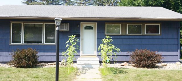 $107,000 | 1018 7th Avenue Southwest, Pipestone, MN 56164