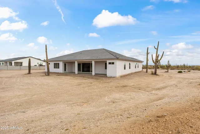 $857,230 | 1 North Brenner Pass Road, Unit W1, Queen Creek, AZ 85144