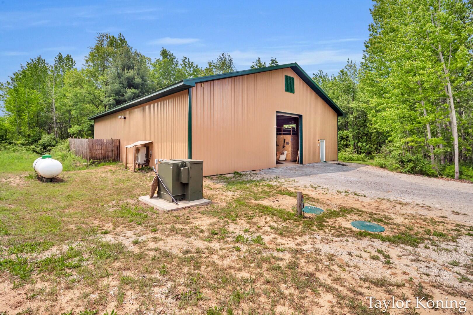 3111 North 128th Avenue Hart, MI 49420 - Photo 19 of 53 19