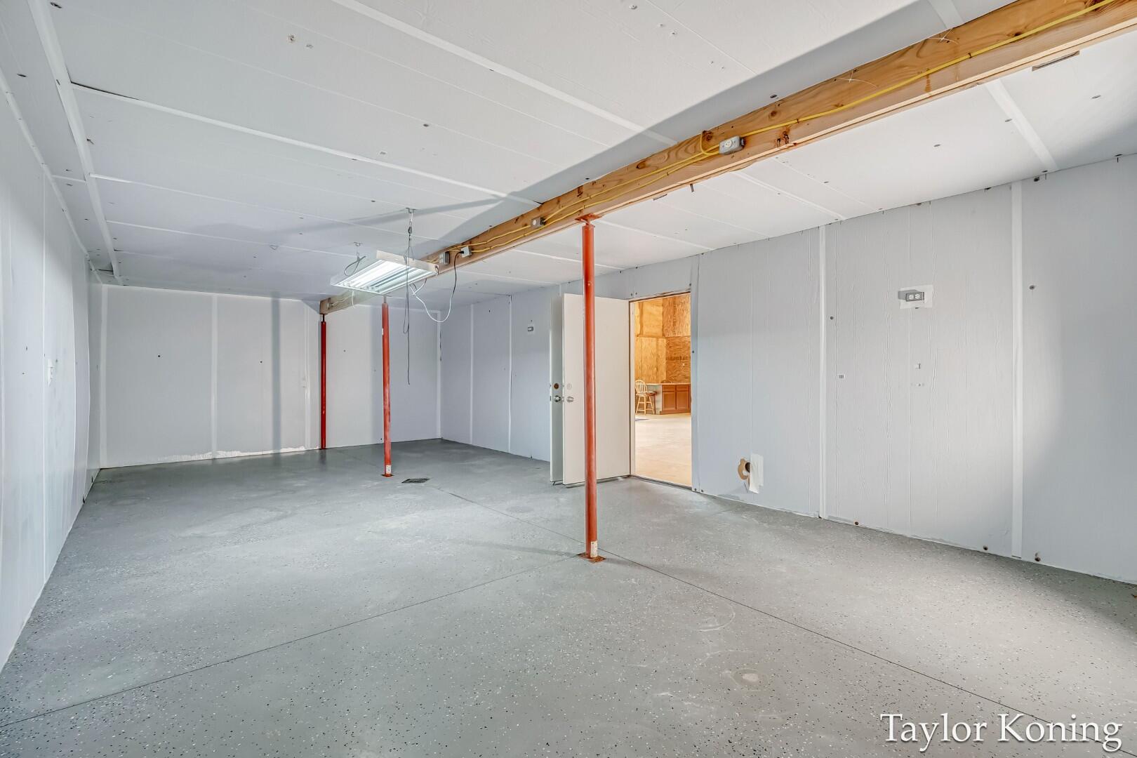 3111 North 128th Avenue Hart, MI 49420 - Photo 27 of 53 27