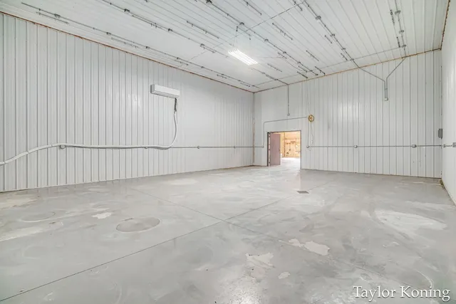 $629,900 | 3111 North 128th Avenue, Hart, MI 49420