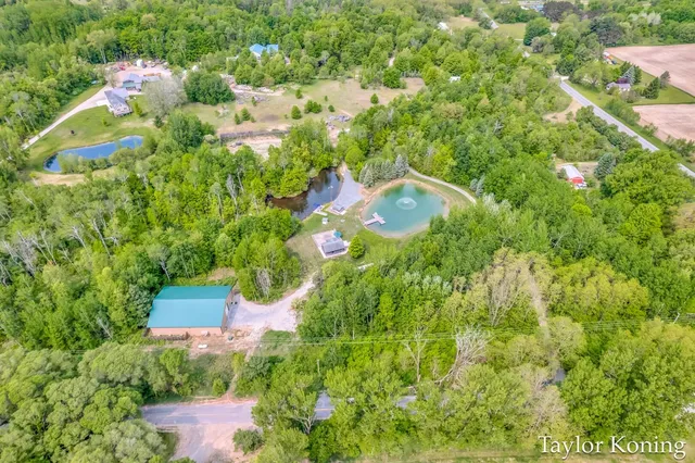 $629,900 | 3111 North 128th Avenue, Hart, MI 49420