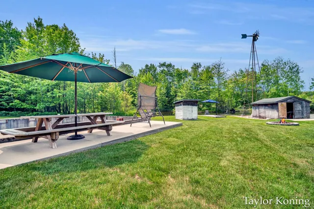 $629,900 | 3111 North 128th Avenue, Hart, MI 49420