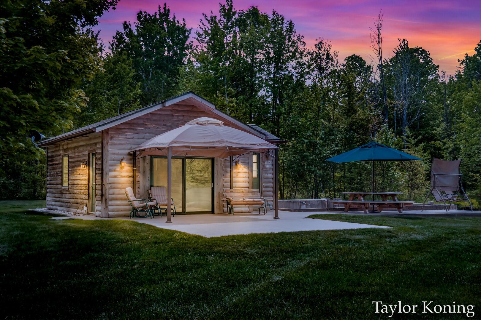 3111 North 128th Avenue Hart, MI 49420 - Photo 4 of 53 4