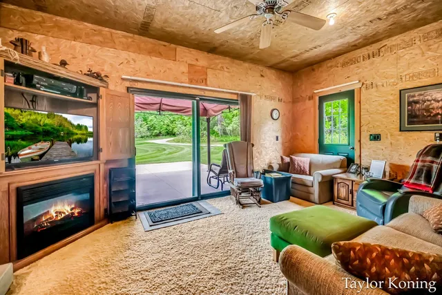 $629,900 | 3111 North 128th Avenue, Hart, MI 49420