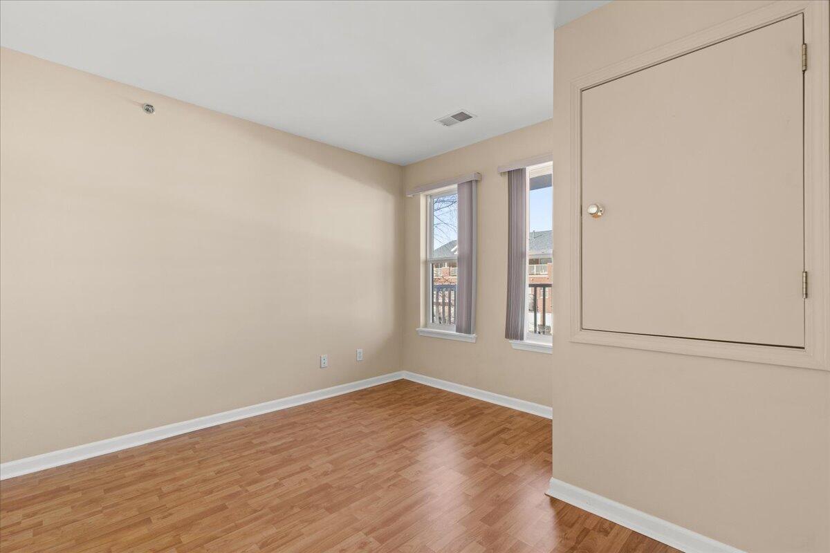 316 56th Street, Unit 207 Kenosha, WI 53140 - Photo 12 of 33 27-56th St-27