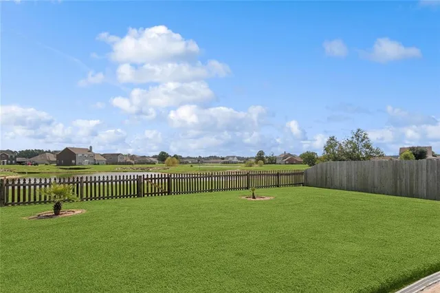 $275,000 | 421 Steeple-Chase Road, Covington, LA 70435