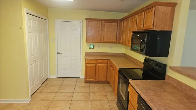 $275,000 | 421 Steeple-Chase Road, Covington, LA 70435