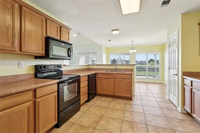 $275,000 | 421 Steeple-Chase Road, Covington, LA 70435