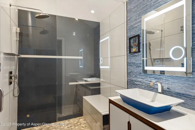 $5,950,000 | 422 County Road 162, Carbondale, CO 81623