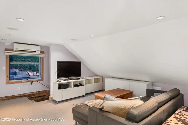 $5,950,000 | 422 County Road 162, Carbondale, CO 81623