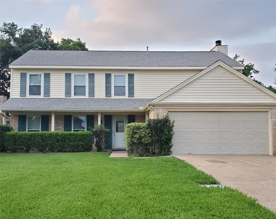 $2,200 | 3323 Green Fields Drive, Sugar Land, TX 77479