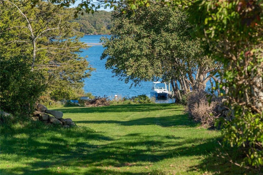 564 River Road Westport, MA 02790 - Photo 26 of 44