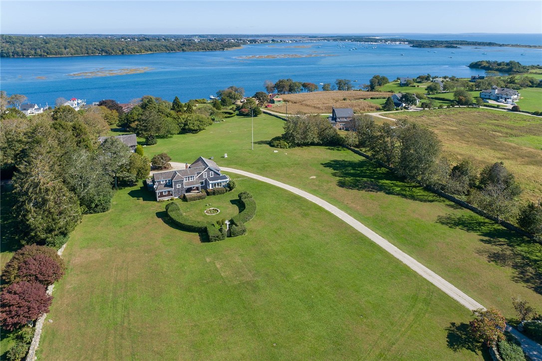 564 River Road Westport, MA 02790 - Photo 3 of 44