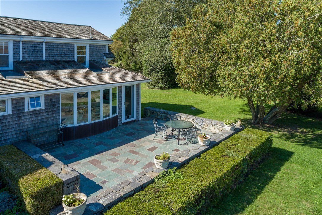 564 River Road Westport, MA 02790 - Photo 10 of 44