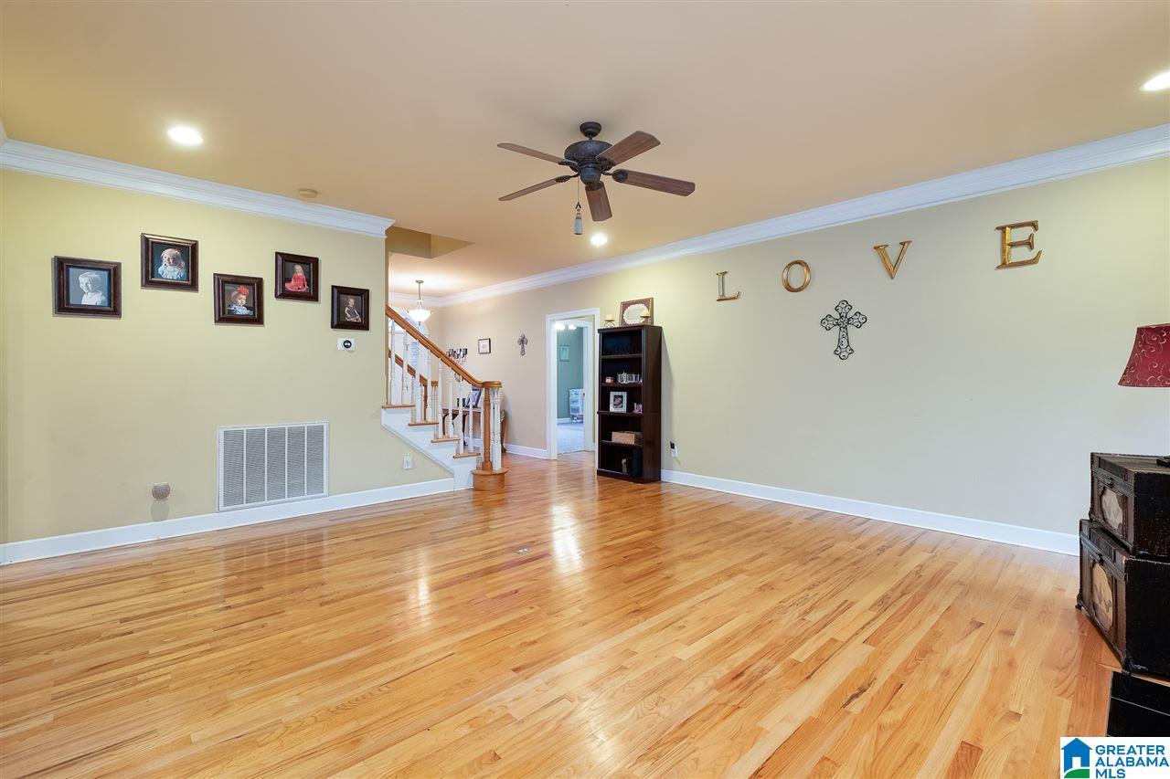 402 Fieldcrest Street Hartselle, AL 35640 - Photo 23 of 44