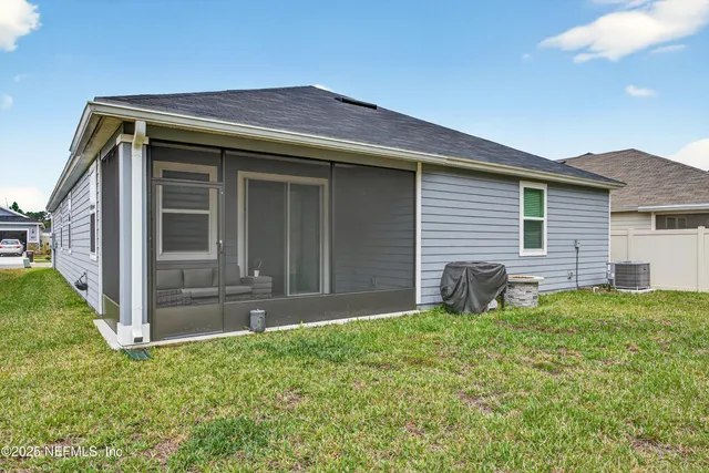 a front view of house with yard