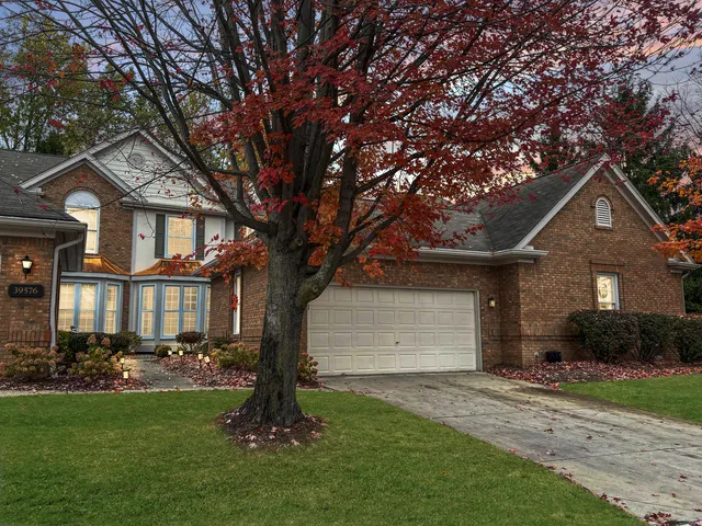 $499,000 | 39574 Village Run Drive, Northville, MI 48168