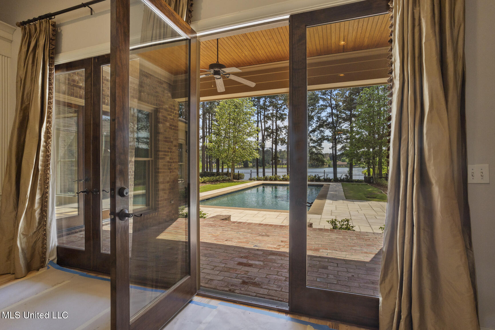 111 Johnstone Drive Madison, MS 39110 - Photo 18 of 59 111 Johnstone