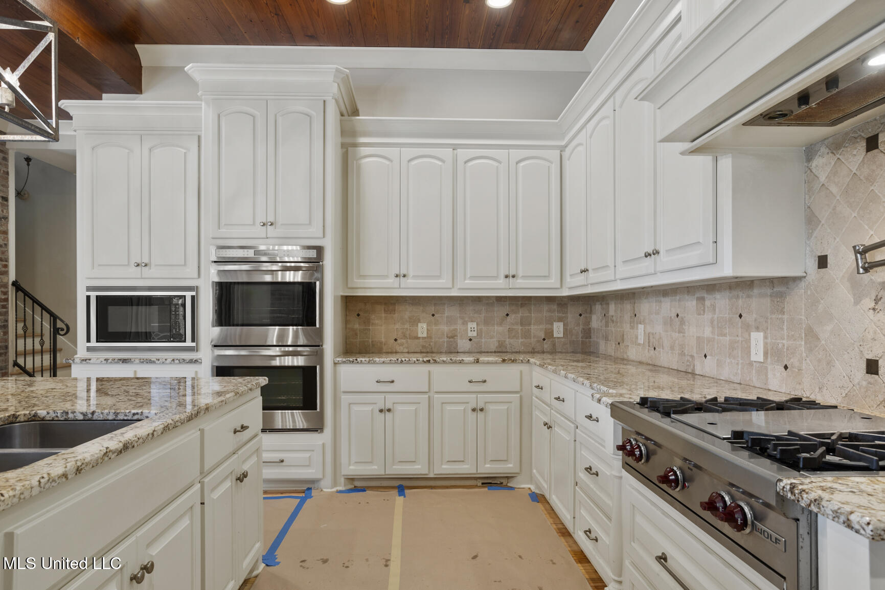 111 Johnstone Drive Madison, MS 39110 - Photo 9 of 59 111 Johnstone