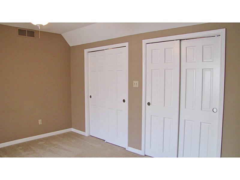 11112 Ditch Road Carmel, IN 46032 - Photo 15 of 24 Gallery Image 15