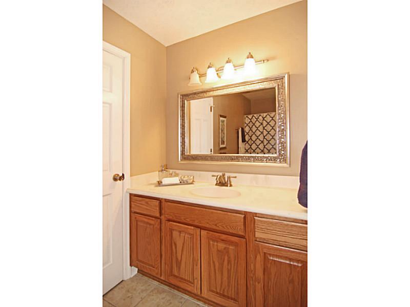 11112 Ditch Road Carmel, IN 46032 - Photo 18 of 24 Gallery Image 18
