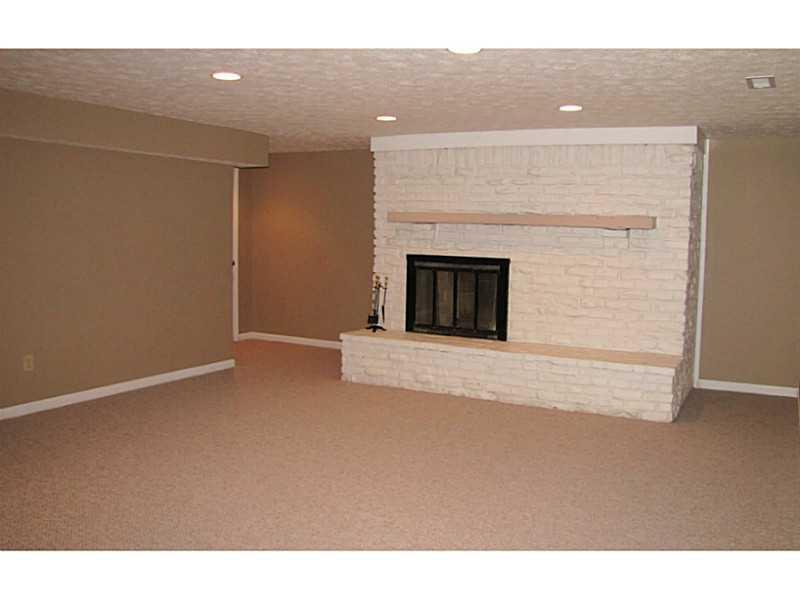 11112 Ditch Road Carmel, IN 46032 - Photo 20 of 24 Gallery Image 20