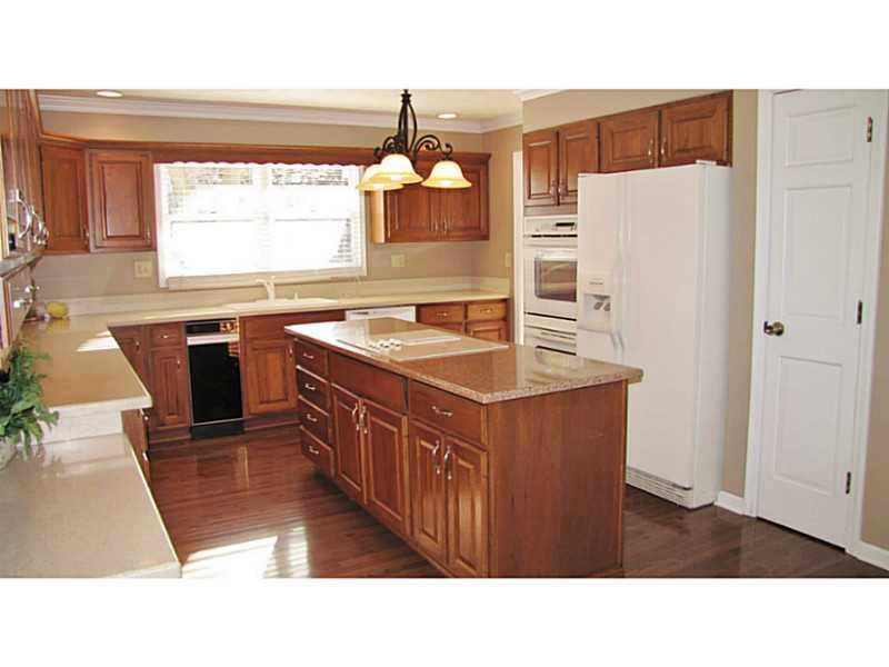 11112 Ditch Road Carmel, IN 46032 - Photo 7 of 24 Gallery Image 7